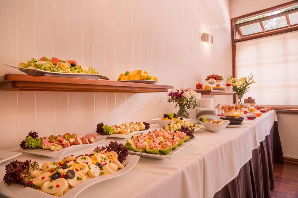 Hotel Conde Ansurez Santiago Ngoại thất bức ảnh