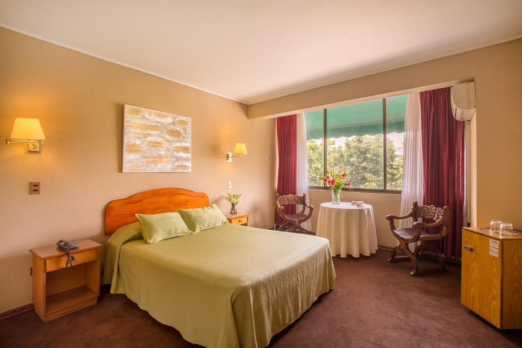 Hotel Conde Ansurez Santiago Ngoại thất bức ảnh