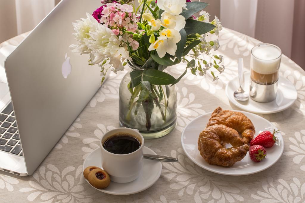 Hotel Conde Ansurez Santiago Ngoại thất bức ảnh